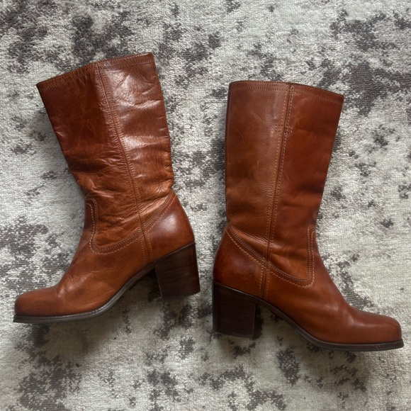 Frye Kendall Pull-On leather boots - Picture 5 of 7